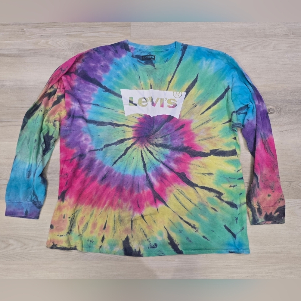 LEVI'S TIE DYE PULL OVER LONG SLEEVE SIZE XL